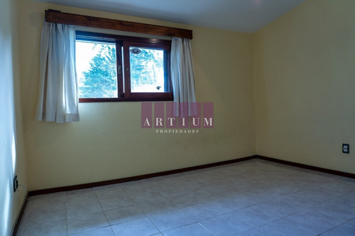 Agradable Entorno- Ref: 211