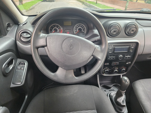 Renault Logan 1.4 Entry Familier Fii