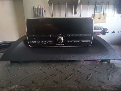 Radio Mazda 3 Modelo 2014 A 2017 Original