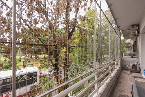 Parque Chacabuco - Ph 3amb Impecable - Dueño Directo