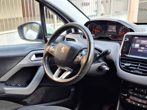 Peugeot 208 1.2 ACTIVE PACK 12V FLEX 4P MANUAL