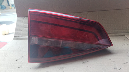 Ínter Calavera Izquierda Jetta Mk6 2015-2018 Original Detall Izquierdo/conductor Rojo (Usado)
