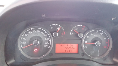 Imagem 10 de 14 de Fiat Doblo Essence 7 Lugares