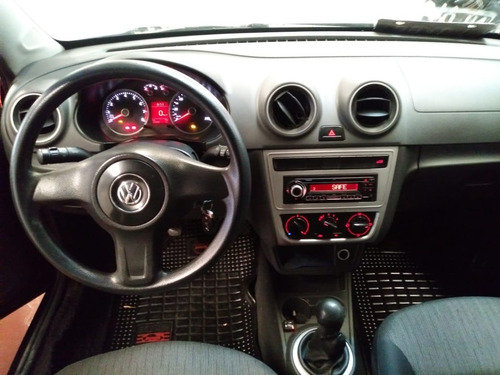 Volksagen Voyage 2014 Con Gnc 5ta Generacion Hermoso