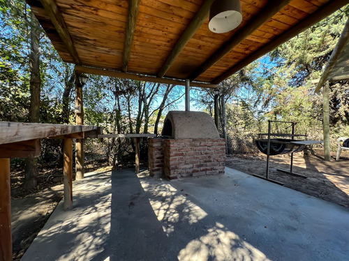 Casa En Venta De 4 Dorm. En Navidad