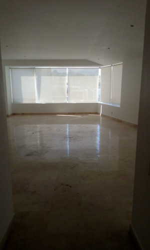 Imagen 3 de 11 de Oportunidad Departamento En Bosques De Las Lomas, Vista Ve