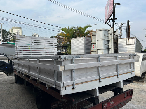 Carroceria Madeira 4,50m Reformada Reforçada 3/4 Utilitario