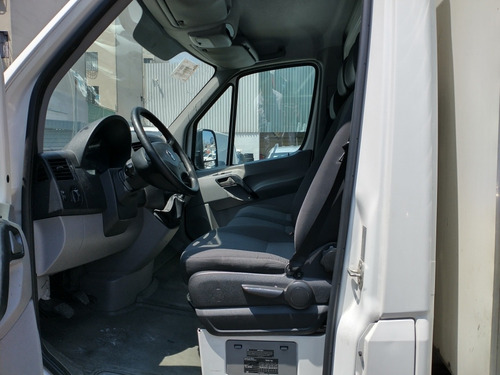 Imagen 9 de 12 de Volkswagen Crafter 2017 2.0 Chasis Cabina 5.0 Ton Lwb Mt