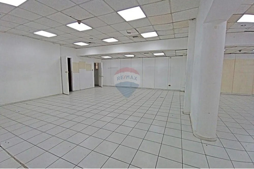 Arriendo Amplio Local Metro Ñuñoa