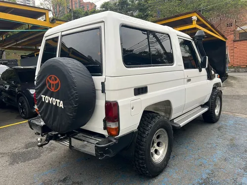 Toyota Land Cruiser 4.5 Fzj73