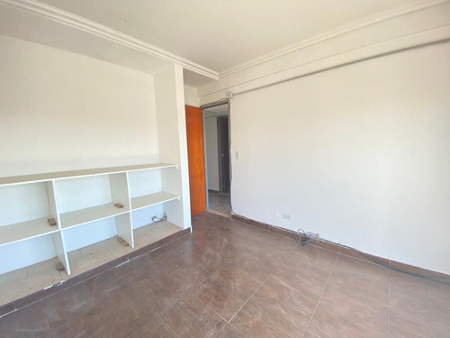 Imagen 8 de 29 de Venta Departamento 5 Ambientes La Tablada Terraza Balcon