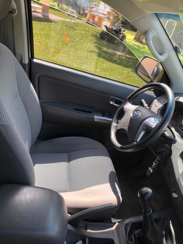 Toyota Hilux 3.0 Cd Srv 171cv 4x2 2014