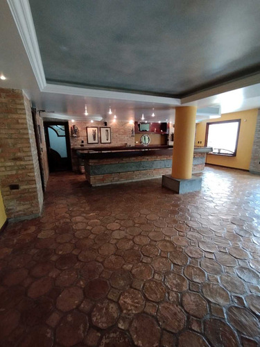 Venta De Casa Quinta En Santa Sofia