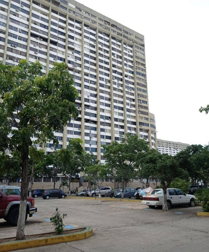 Imagen 20 de 20 de Pgm Vende Apartamento En Los Corales, Caraballeda, Club Parque Mar Incluye La Accion Del Club