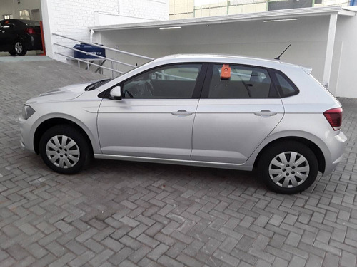 Imagem 8 de 9 de Volkswagen Polo 1.0 Mpi Total Flex Manual