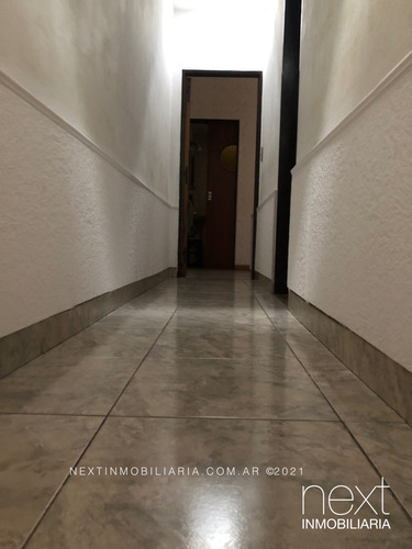 Amplia Casa En Rosario Con Espacio Para Tu Negocio Y Un Departamento Para Alquilar