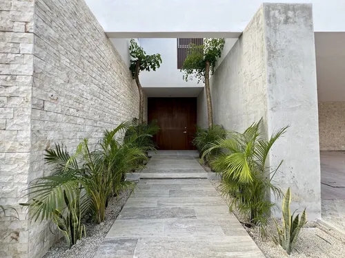 Casa En Venta En Mérida, Privada El Origen, Mod. 597, De Lujo