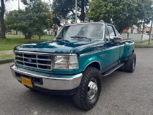 Ford F-350 5.8 F 350 9 Asl Delantera