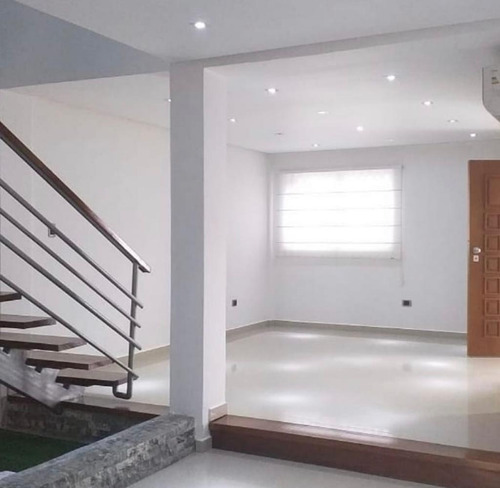 Imagen 6 de 14 de Tohwhouse En Ventas Las Quintas De Naguanagua Ga Vip