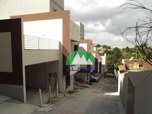 Sobrado Com 3 Dormitórios À Venda, 151 M² Por R$ 595.000,00 - Seminário - Curitiba/pr - So1235