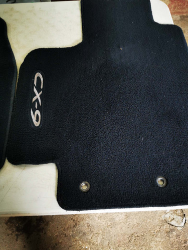 Imagen 4 de 4 de Alfombras Para Cx9 2007 En 2014 Originales