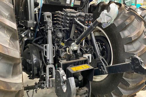 Trator Agrícola New Holland T7.205 Pneu Dual