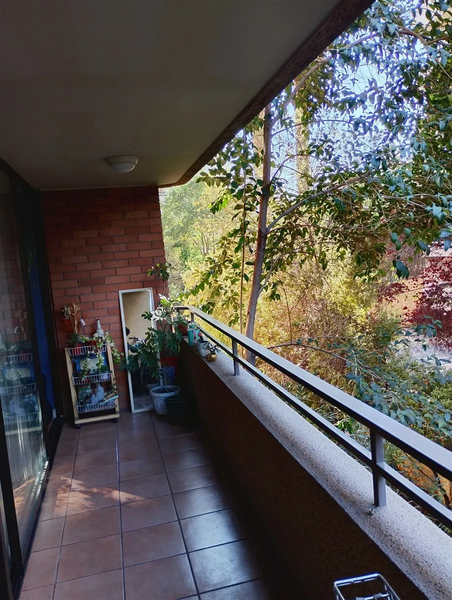 Imagen 2 de 13 de Departamento En Arriendo De 1 Dorm. En Providencia Vergel