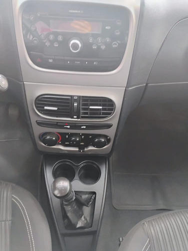 Fiat Idea 1.6 16v Essence Flex Dualogic 5p