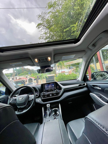Toyota Highlander Xle 2021