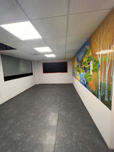 Renta Oficina 300m2 - Acondicionada - Lomas De Chapultepec, Miguel Hidalgo