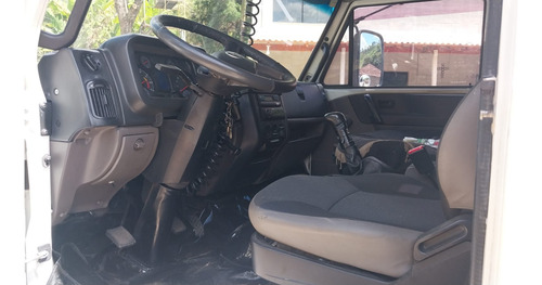 Vw 10-160 Ano 2014 Plataforma 8m Recuo 8,5m Com Asa
