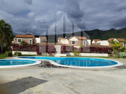 Imagen 11 de 17 de Gabriela Giron Vende Townhouse En El Rincon, Naguangua Foth-248