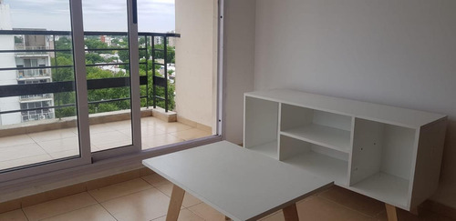 Imagen 5 de 19 de 2 Amb Piso Alto, Balcón Aterrazado Con Vista Abierta Al Frente!!