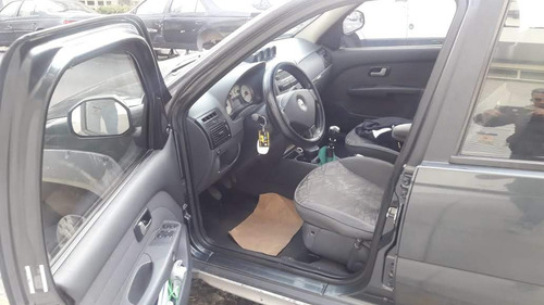 Fiat Palio 1.8 Adventure Alarma