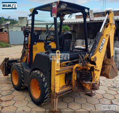 Imagem 4 de 8 de Mini-retroescavadeira Jcb 1cx Ref.206440