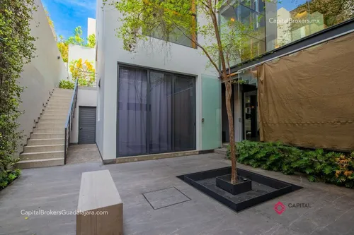 Casa De Lujo Con Alberca En Venta Zona Andares