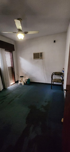 Casa De 4 Dormitorios.