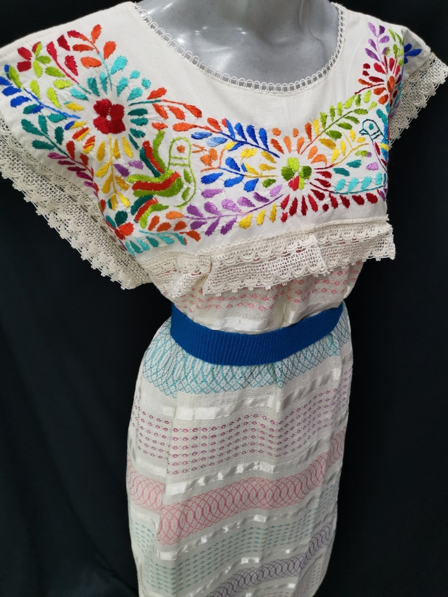 Vestidos Bordados A Mano De Oaxaca Vestido Mexicano Bordado A Mano Oaxaca Artesanal Telar X22 | Mercado Libre