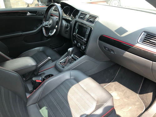 Imagen 4 de 15 de Volkswagen Jetta Gli Dsg 2016