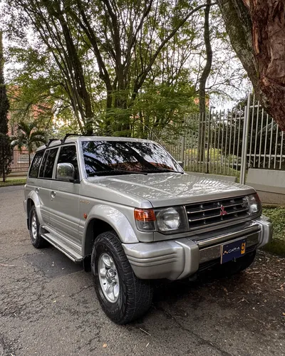 Mitsubishi Montero 3.0 V43 Wagon