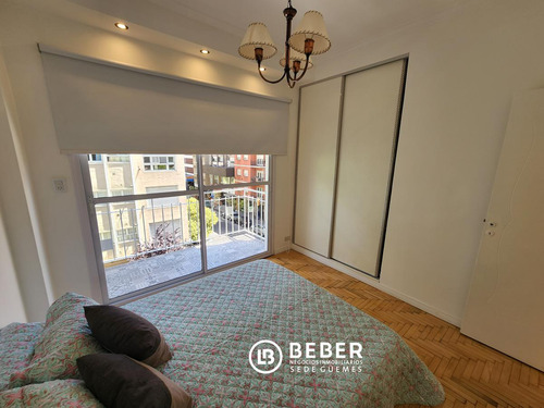Imagen 19 de 30 de Venta 3 Ambientes Con 2 Balcones Salientesa Metros De Plaza Colon!