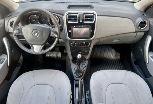 Renault Logan LOGAN Dynamique Hi-Flex 1.6 8V 4p