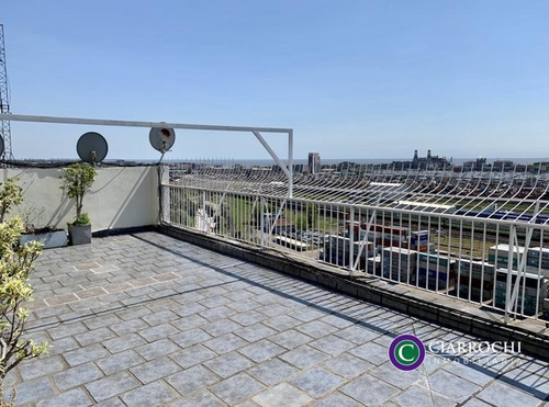 Av. Del Libertador Y Montevideo - Apto Profesional - Recoleta