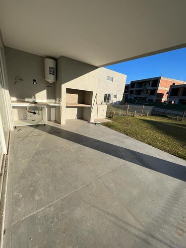 Imagen 5 de 16 de Susana Aravena Propiedades Departamento - Pilara Town Houses -