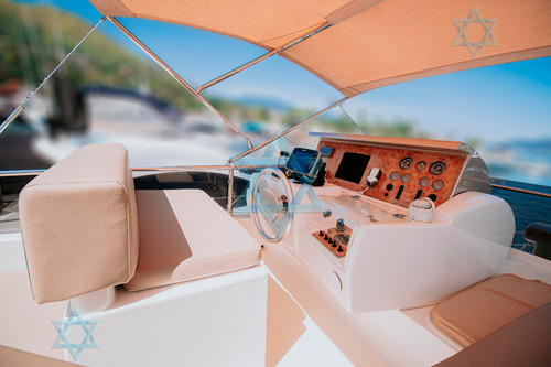 Lancha Ferretti 43 Barco Iate N Intermarine Triton Schaefer