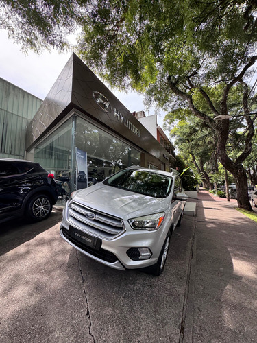 Ford Kuga 2.0 Sel At 4X4