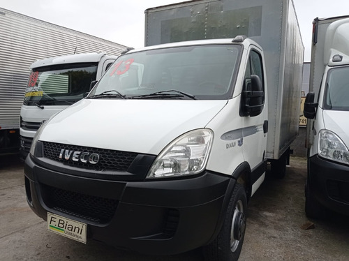Imagem 3 de 13 de Iveco 35s14 2013 Baú Único Dono Km 88.000 Laudo Aprovado