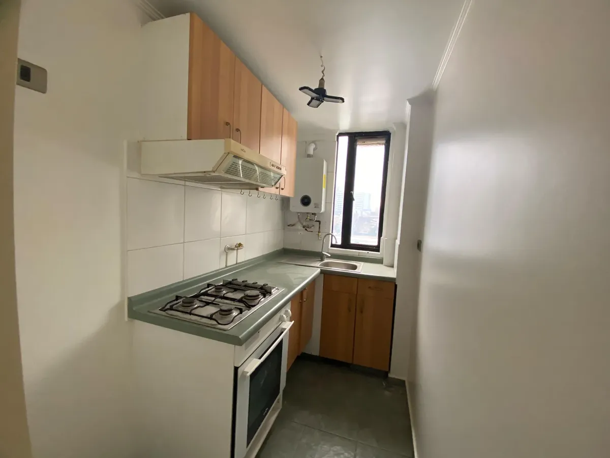 Imagen 4 de 7 de Vendo Departamento En Temuco, Sector Centro, 1d, 1b, Living