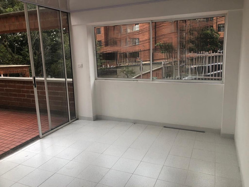 Apartamento En Arriendo Poblado Sector El Tesoro