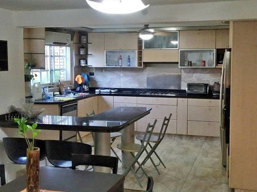 Imagen 4 de 9 de Town House En Venta Naguanagua Mañongo Mb Aa